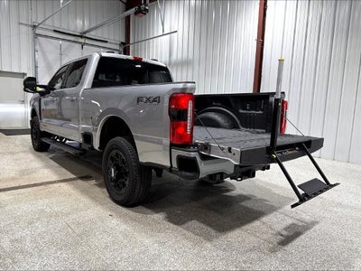 2027 Ford F-350SD Lariat