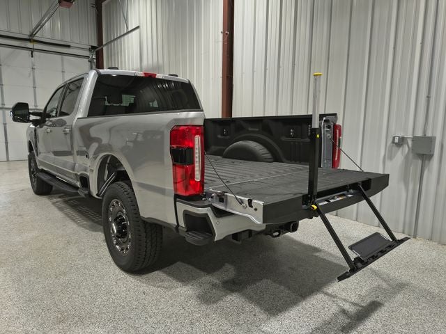 2027 Ford F-350SD XLT