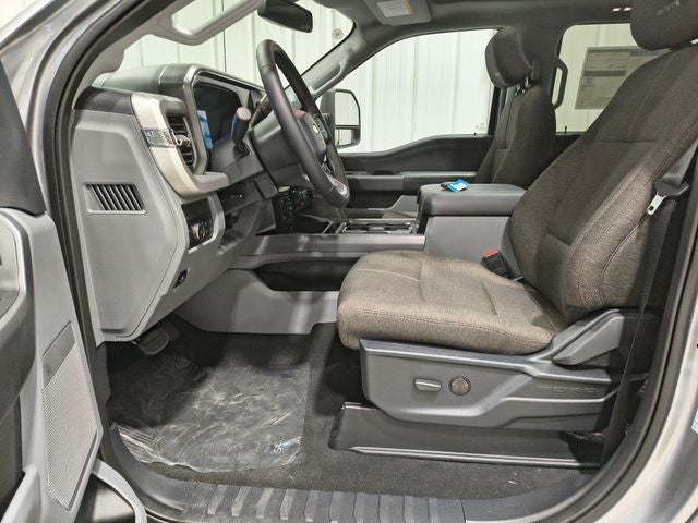2027 Ford F-350SD XLT