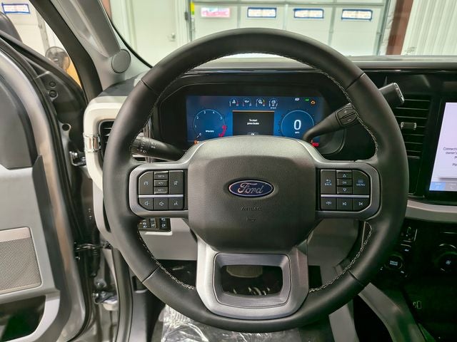 2027 Ford F-350SD XLT