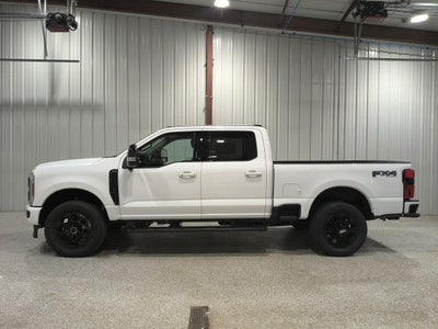 2027 Ford F-350SD Lariat