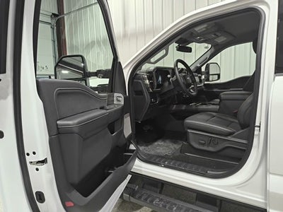 2027 Ford F-350SD Lariat
