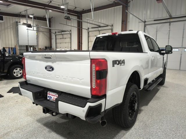 2027 Ford F-350SD Lariat