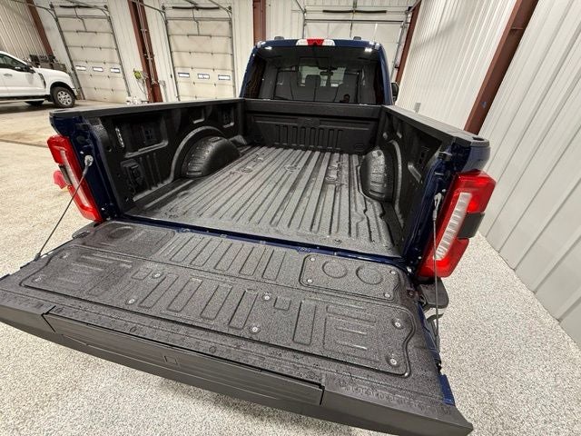 2027 Ford F-350SD Lariat