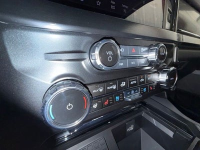 2027 Ford F-350SD Lariat