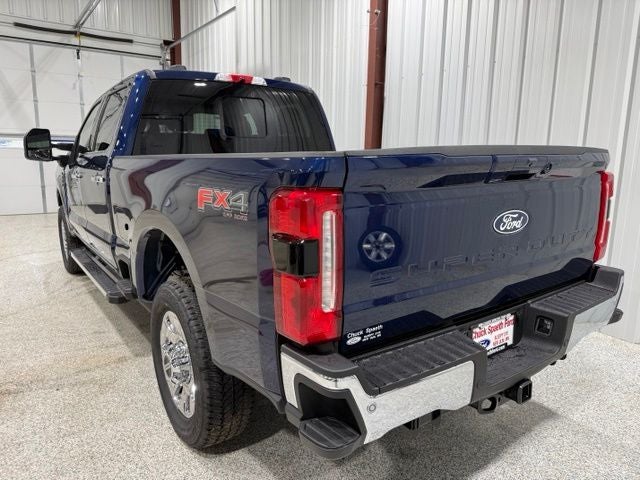 2027 Ford F-350SD Lariat