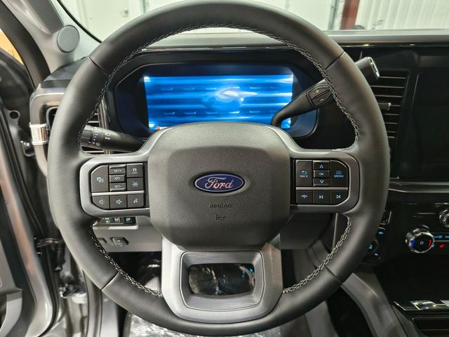 2027 Ford F-350SD Lariat