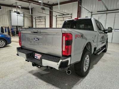 2027 Ford F-350SD Lariat
