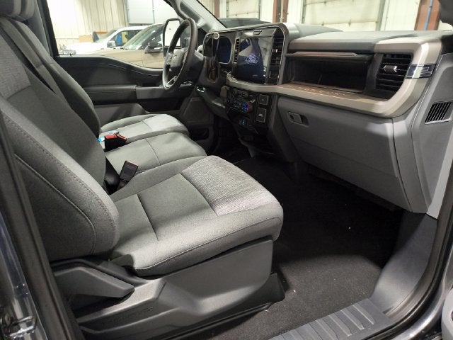2027 Ford F-350SD XLT
