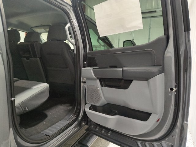 2027 Ford F-350SD XLT