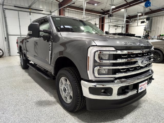 2027 Ford F-350SD XLT