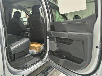 2027 Ford F-350SD Lariat