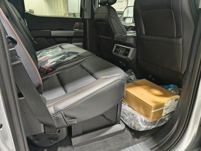 2027 Ford F-350SD Lariat