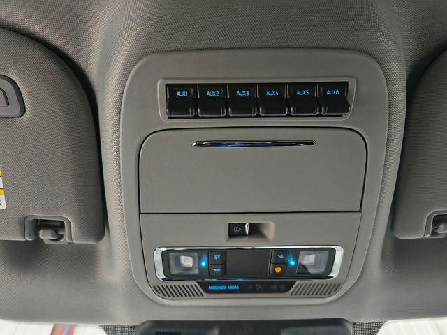 2027 Ford F-350SD Lariat