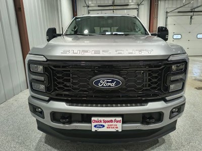 2027 Ford F-350SD Lariat