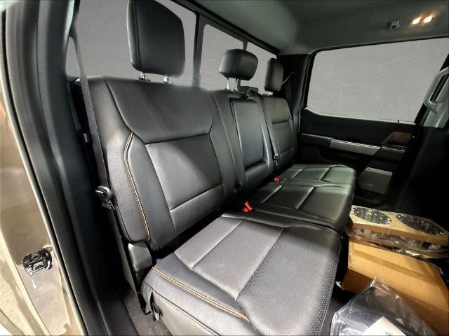 2027 Ford F-350SD Lariat