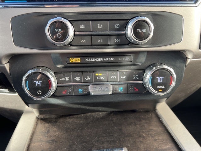 2022 Ford F-350SD Lariat