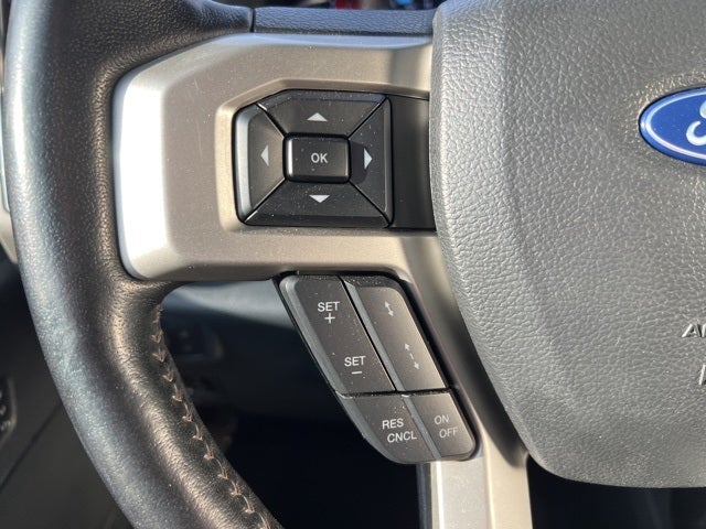 2022 Ford F-350SD Lariat