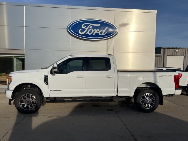 2022 Ford F-350SD Lariat