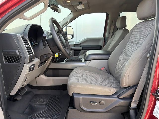 2017 Ford F-350SD XLT