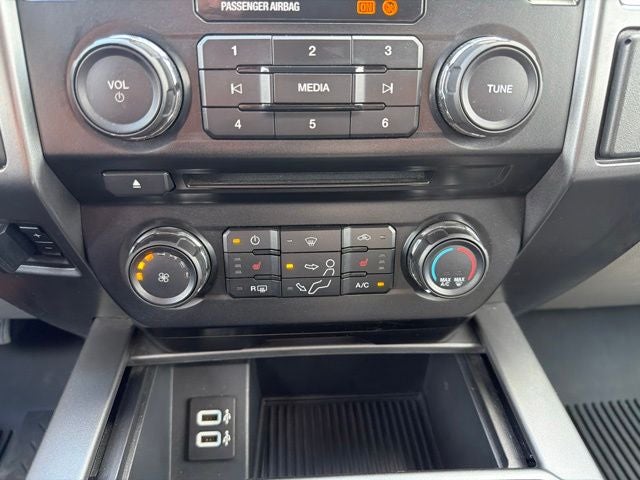 2017 Ford F-350SD XLT