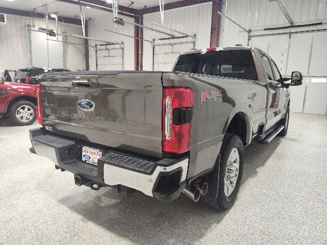 2023 Ford F-350SD Lariat