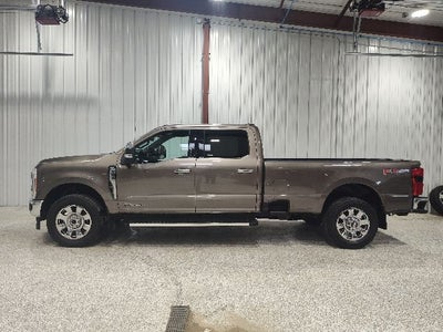 2023 Ford F-350SD Lariat