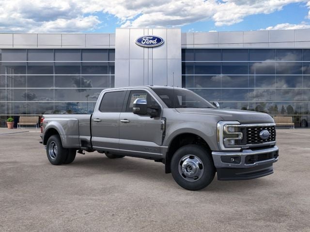 2026 Ford F-350SD Lariat DRW