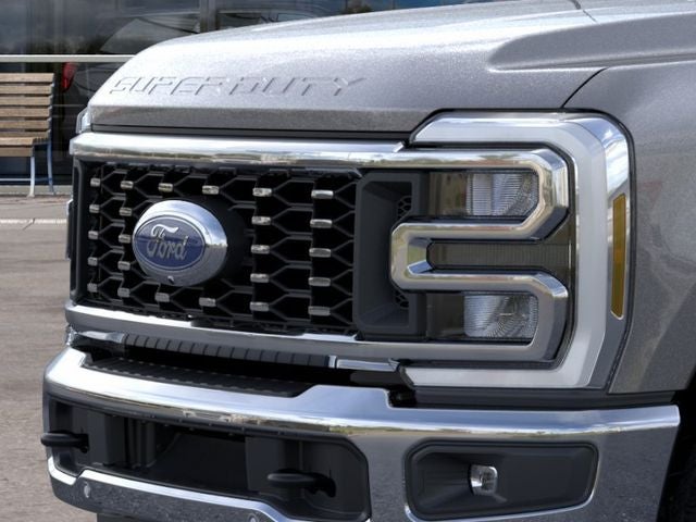2026 Ford F-350SD Lariat DRW