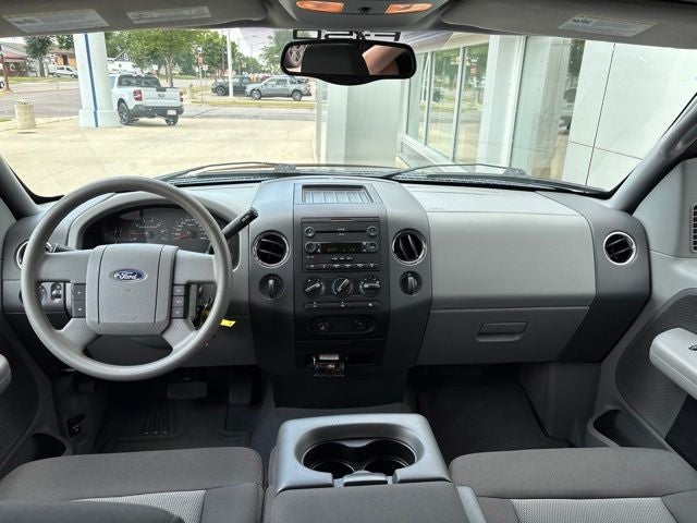 2005 Ford F-150 XLT