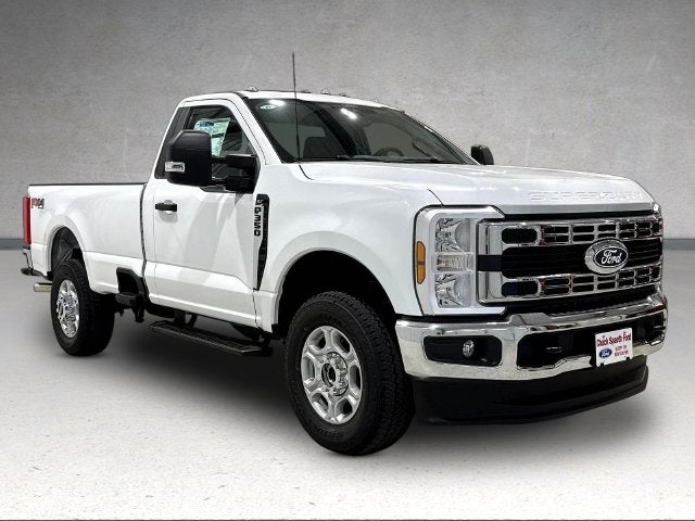 2027 Ford F-350SD XLT
