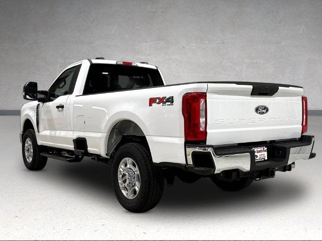 2027 Ford F-350SD XLT