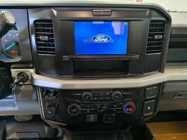 2027 Ford F-350SD XL