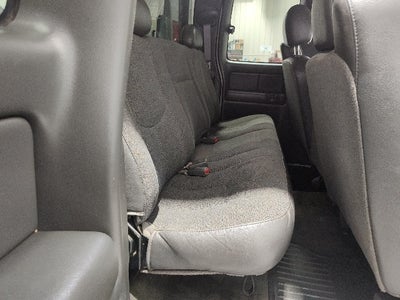 2003 Chevrolet Silverado 2500HD Base