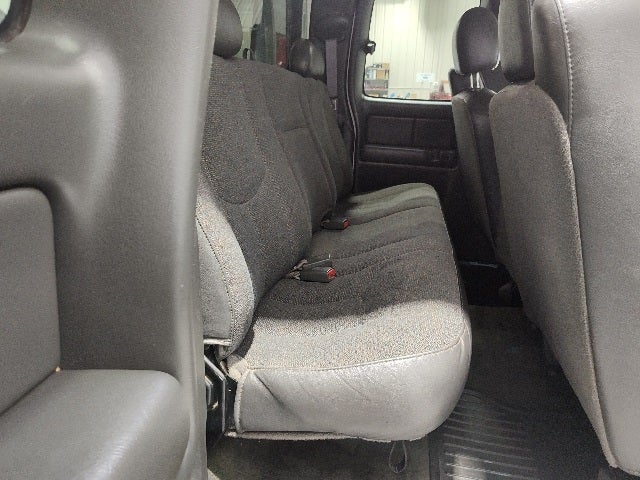 2003 Chevrolet Silverado 2500HD Base