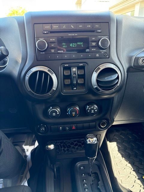 2011 Jeep Wrangler Unlimited Sport