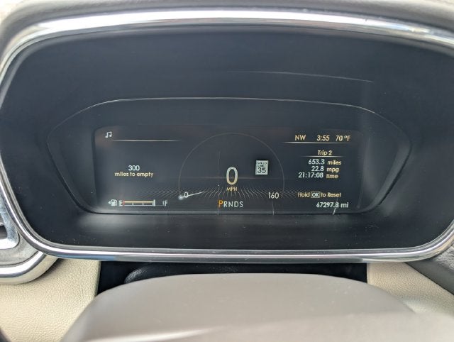 2017 Lincoln Continental Select