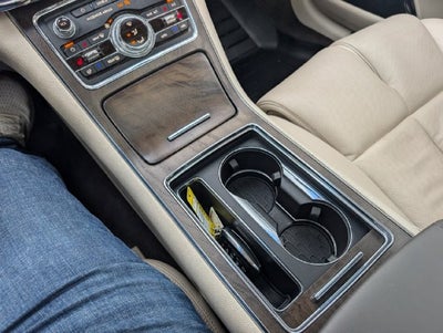 2017 Lincoln Continental Select