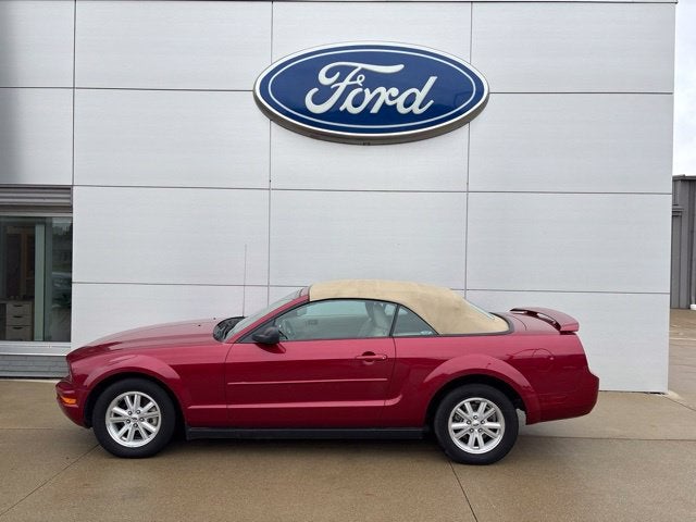 2006 Ford Mustang V6 Premium