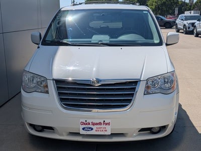 2010 Chrysler Town & Country Touring