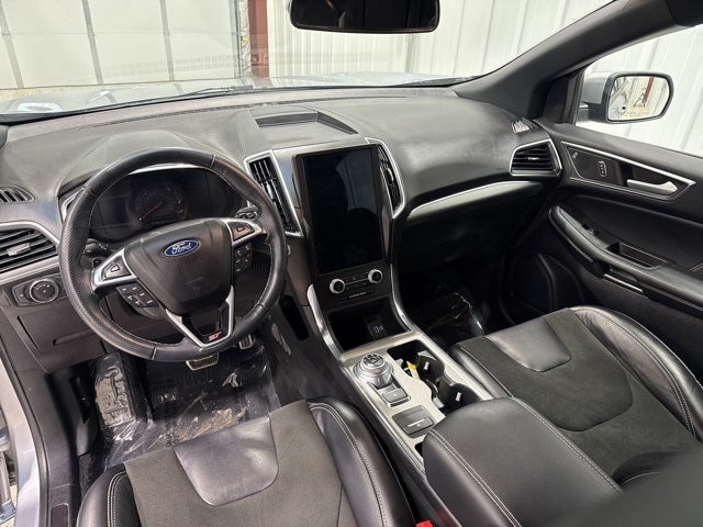 2021 Ford Edge ST