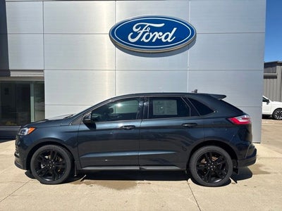 2022 Ford Edge ST