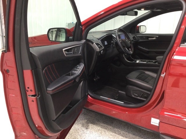 2023 Ford Edge ST Line