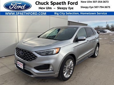 2022 Ford Edge Titanium