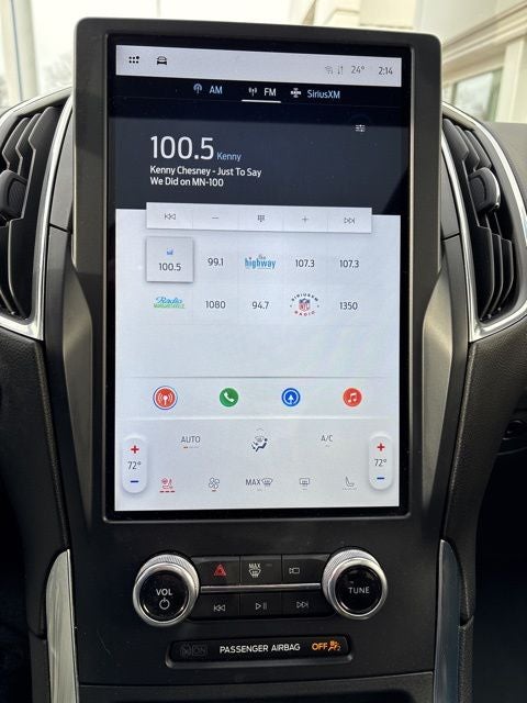 2022 Ford Edge Titanium