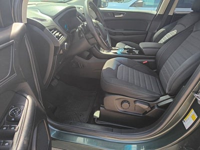 2015 Ford Edge SE