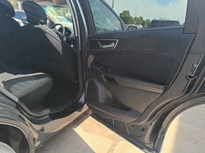 2015 Ford Edge SE