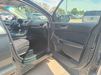 2015 Ford Edge SE