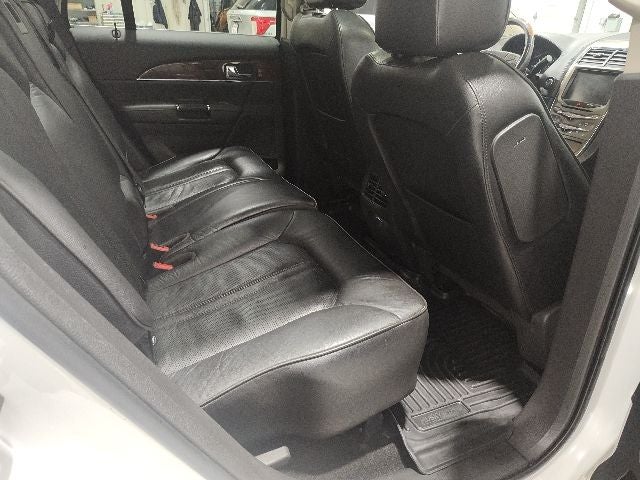 2013 Lincoln MKX Base