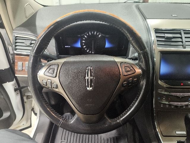 2013 Lincoln MKX Base